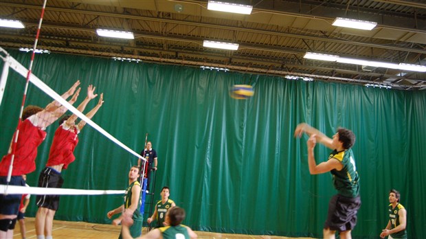 Un samedi difficile pour les Condors au volleyball 