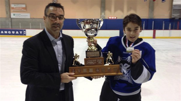 Les Huskys de Chaudière-Ouest remporte le tournoi de Sillery