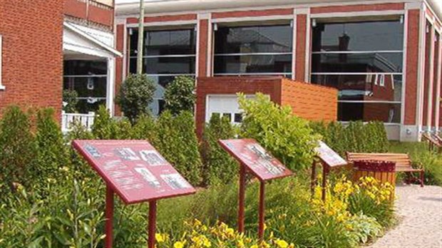 Sainte-Marie dépose son budget 2015