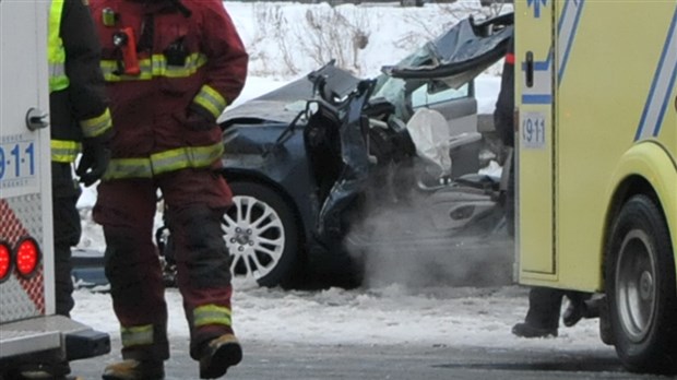 Moins de décès sur les routes du Québec en 2014 
