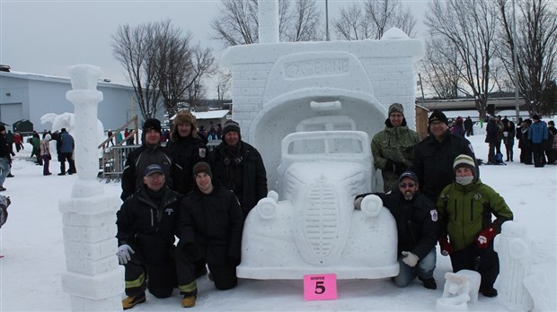 Une 15e édition réussie pour le concours de sculptures sur neige