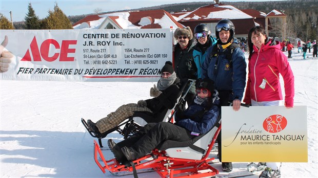 Des fauteuils adaptés font leur entrée au Mont-Orignal