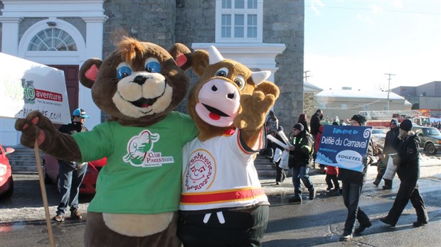 Un défilé à Beauceville à l’occasion du Festival d’Hiver