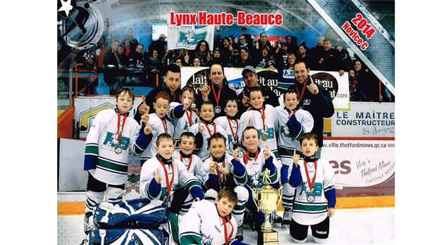 EN BREF | Le Novice C des Lynx de la Haute-Beauce couronné champion