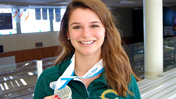La médaille d’argent pour Josiane Langlois en badminton