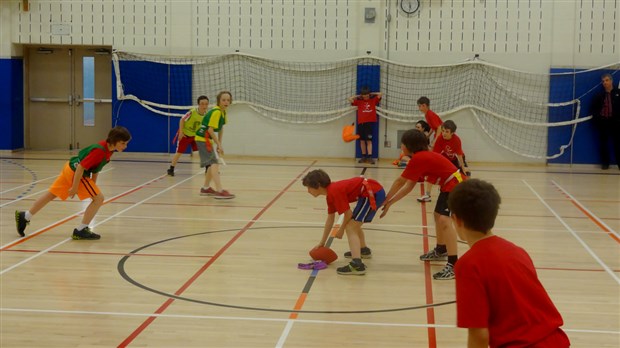 L’école des Deux-Rives accueille un tournoi de Flag-football