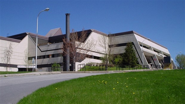 Affaire Louis Poulin : l’ex-directeur de la polyvalente de Saint-Georges s’explique