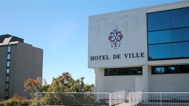 La Ville de Saint-Georges soutient le hockey local