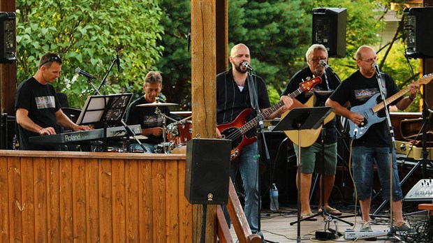 Les Récitals de l'été georgiens toujours un vif succès à l'Arboretum de Saint-Georges