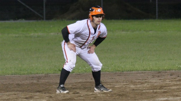 Les Jarrets Noirs ne sont qu'à une  victoire du 2e rang