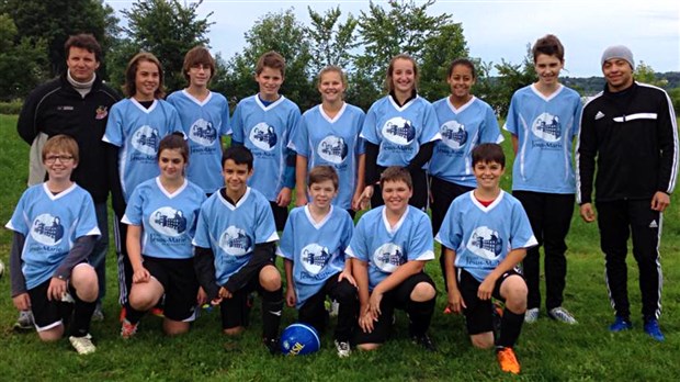 Les équipes de soccer extérieur de l’École Jésus-Marie amorcent leur saison au sein du RSEQ