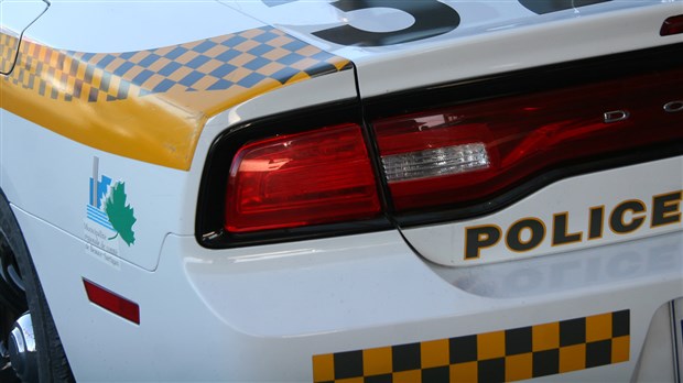 EN BREF | Un couple blessé après une sortie de route à Beauceville