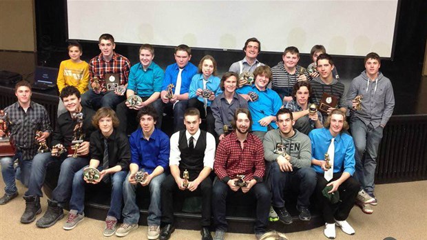 Un dixième banquet pour conclure la saison football de la polyvalente Bélanger