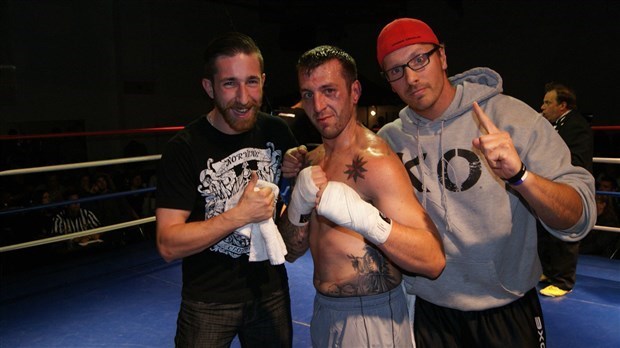 Mike Breton se battra pour la ceinture de championnat Kickboxing Series le 21 novembre