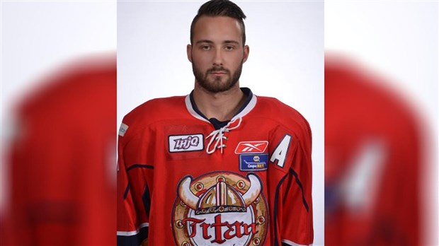 Bryan Groleau évoluera avec le Turmel de Lac-Mégantic en 2015-2016