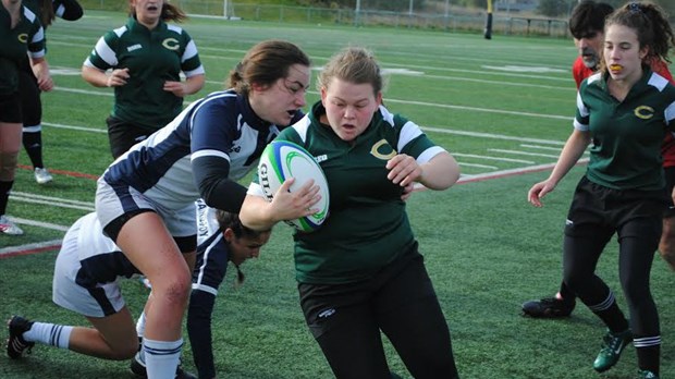 L'équipe féminine de rugby des Condors subit deux défaites