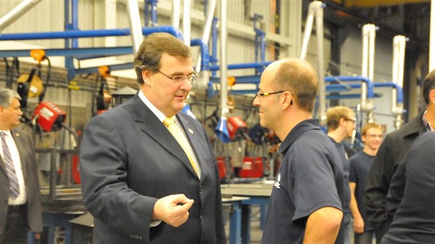 Le ministre François Blais annonce 150 000 $ pour une nouvelle formation en soudage-montage au CIMIC
