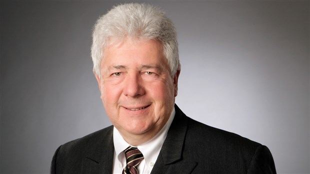 Le conseiller municipal Tom Redmond candidat pour la CAQ lors des élections partielles provinciales