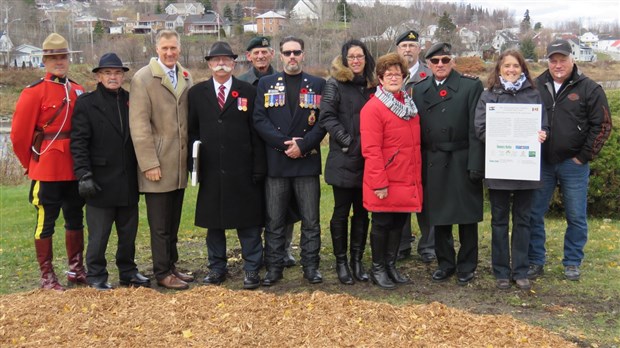 Beauceville reçoit l'un des 140 Jardins tulipes de l’amitié