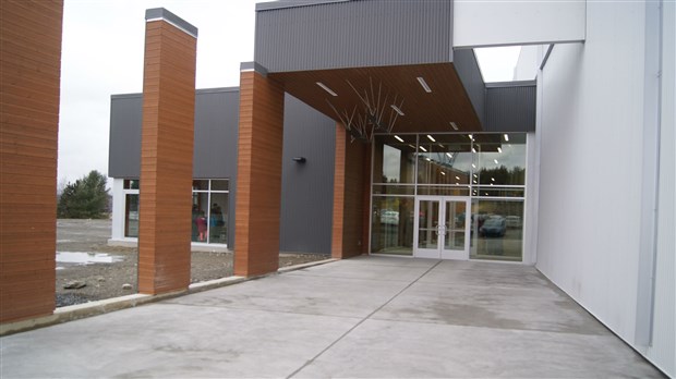Saint-Martin ouvre officiellement son nouveau centre sportif multifonctionnel