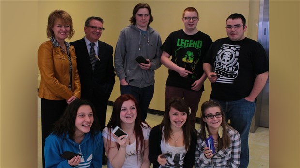 Tel-Jeunes et l’ASSSCA s’associent pour prévenir la détresse chez les jeunes de la région