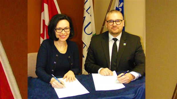 Beauceville et le Cégep Beauce-Appalaches renouvellent leur entente de partenariat 