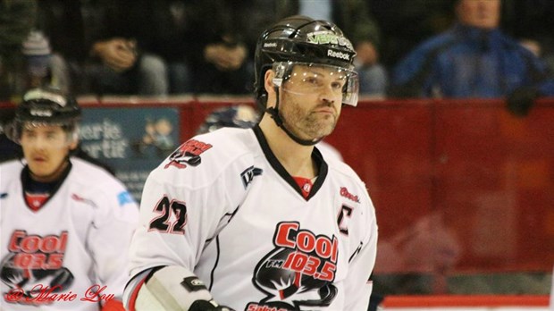 Éric Bertrand est candidat au trophée Jonathan-Delisle dans la LNAH
