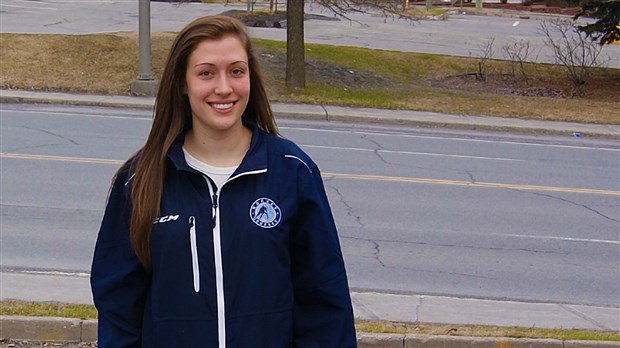 La hockeyeuse Rosalie Bégin-Cyr choisit les Titans du Cégep de Limoilou