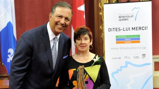 Jocelyne Rancourt reçoit un prestigieux prix Hommage bénévole Québec 