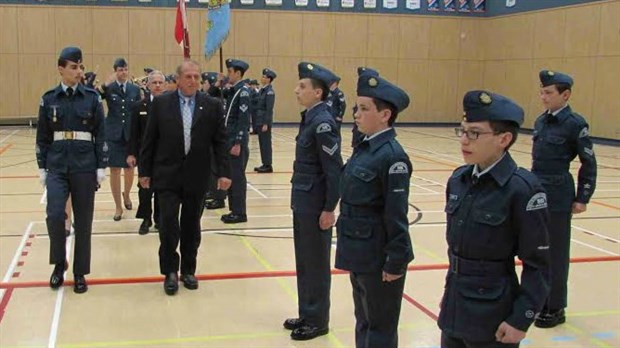L'Escadron 881 a tenu sa 35e Revue annuelle des cadets
