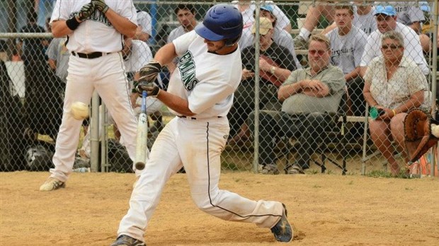 Softball : Le Bellechassois Mathieu Roy ne cesse d'impressionner