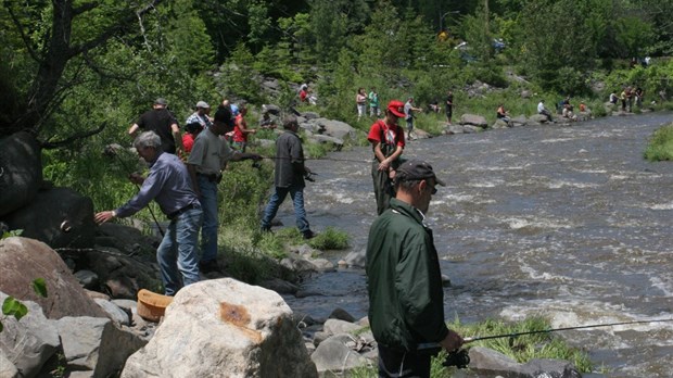 VIDÉO | Normand DeLessard présente la pêche en ville à Saint-Georges