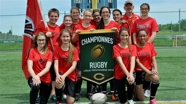 Les filles des Faucons de la PSF sont championnes de la ligue scolaire de rugby