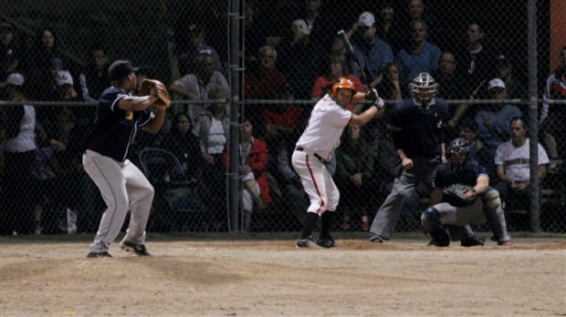 Baseball : une victoire et un revers pour les Jarrets Noirs de Beauce