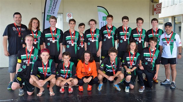 Une médaille de bronze pour l’Ascalon U15M au défi Trait-Carré