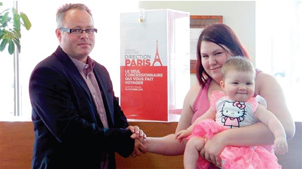 St-Georges Toyota présente sa finaliste du mois de juin pour le concours « Direction Paris »
