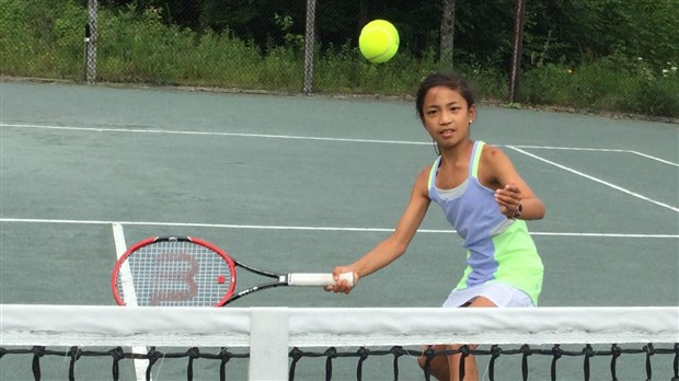 Une belle performance au mont Tremblant pour la joueuse de tennis Rosalie Carrier-Dulac