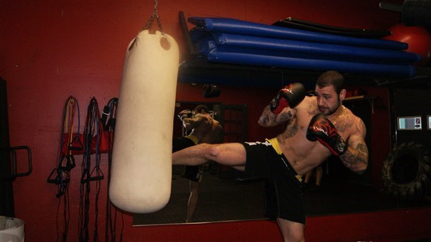 Hubert Poulin fera ses débuts en kickboxing au mois de septembre à Québec