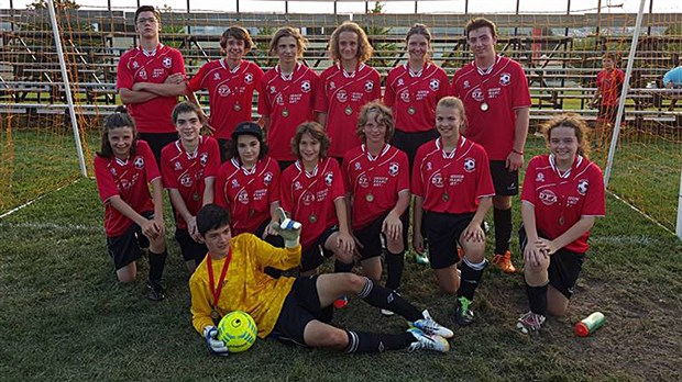 Plus de 750 joueurs participent à la fiesta du soccer à Saint-Martin
