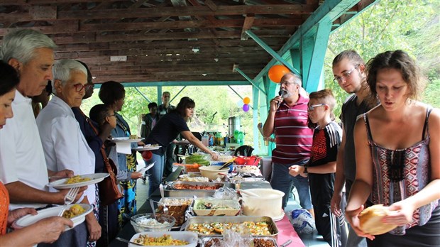 Le pique-nique interculturel connait un franc succès à Saint-Georges