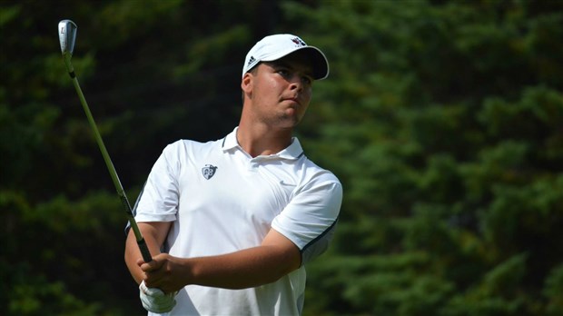 Le golfeur de Saint-Georges Adam Poulin est l'athlète de la semaine chez le Rouge et Or
