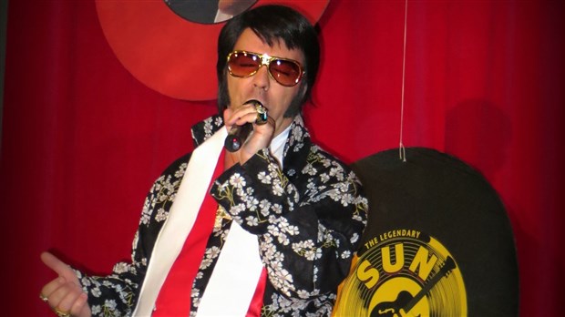 Trophée Roses des Sables : Un spectacle « Hommage à Elvis » au profit des Surbookées du Désert