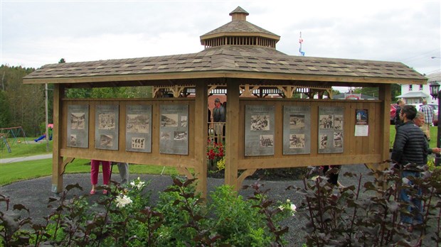 Saint-Simon-les-Mines inaugure de nouveaux panneaux d’interprétation relatant son histoire