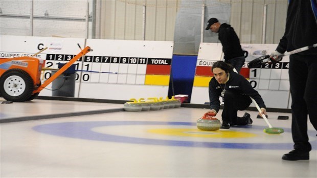 Dès janvier 2017 : fini le hockey et place au curling à l'aréna de Saint-Honoré-de-Shenley