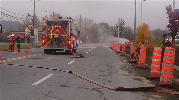 Une importante fuite de gaz force la fermeture d’une section de la route 204 à Saint-Georges