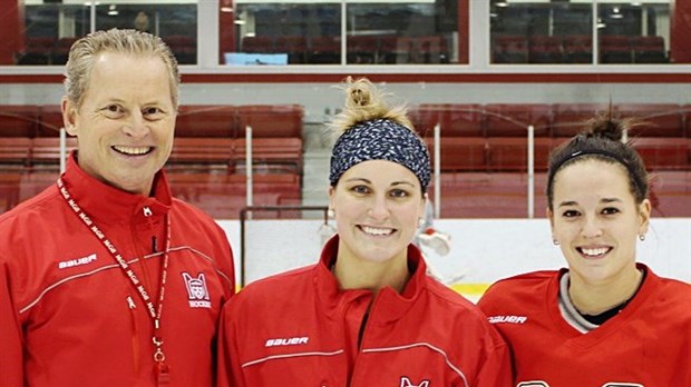 Marie-Philip Poulin continue de s'impliquer au niveau du « coaching »