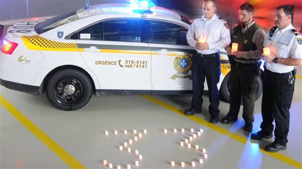 La SQ rend hommage aux familles des victimes de la route