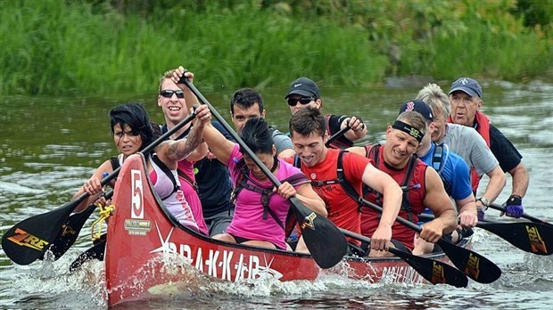 Drakkar de Beauce remporte un prix lors du Gala de l'Association des coureurs en rabaska du Québec
