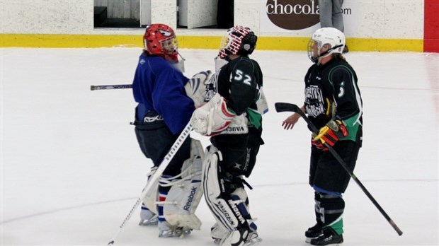 Les hockeyeuses peuvent désormais s'inscrire pour l'édition 2017 du Tournoi de hockey féminin de Saint-Georges