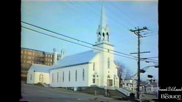 Normand DeLessard présente des images de Vallée-Jonction en 1975